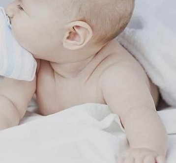 استفراغ در نوزادان